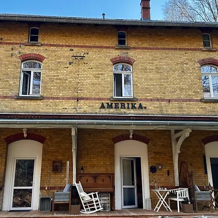 Amazing Amerika Im Bahnhof * Penig