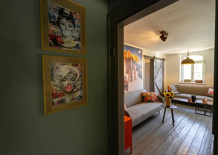 Amazing Amerika Im Bahnhof * Penig